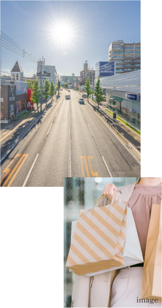 道路と買い物のイメージ画像