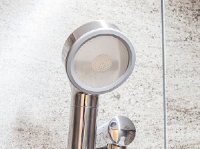 Ｗ水流シャワー