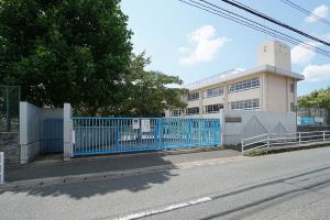 市立飯倉中央小学校