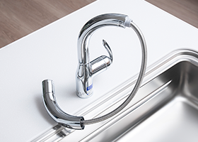 浄水機能付きハンドシャワー水栓