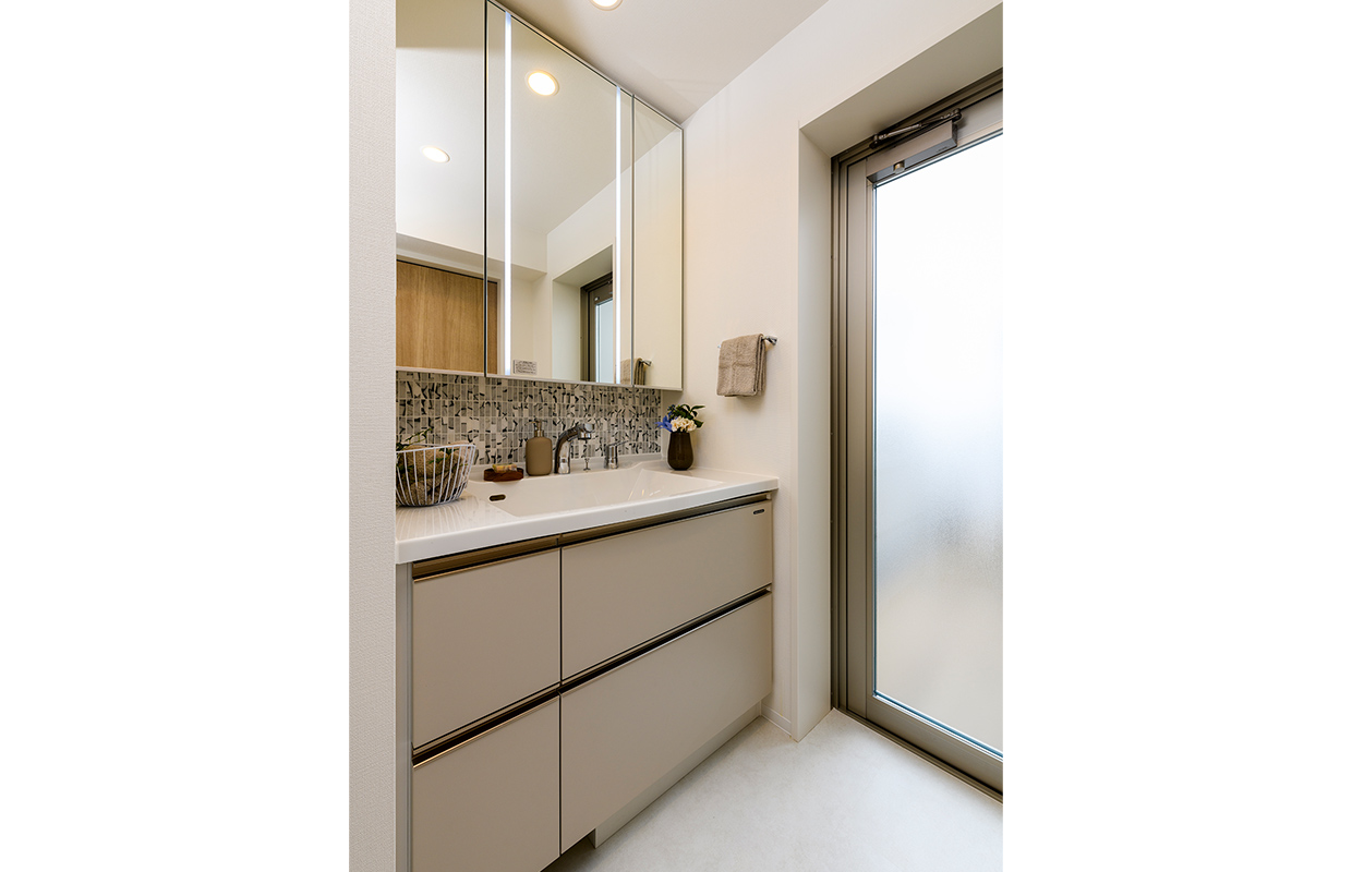 Powder Room