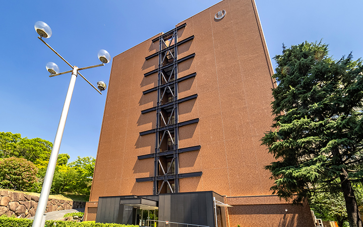 川崎医科大学/徒歩6分（約430m)
