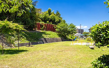 中庄駅南団地遊園 自転車5分（約850m）
