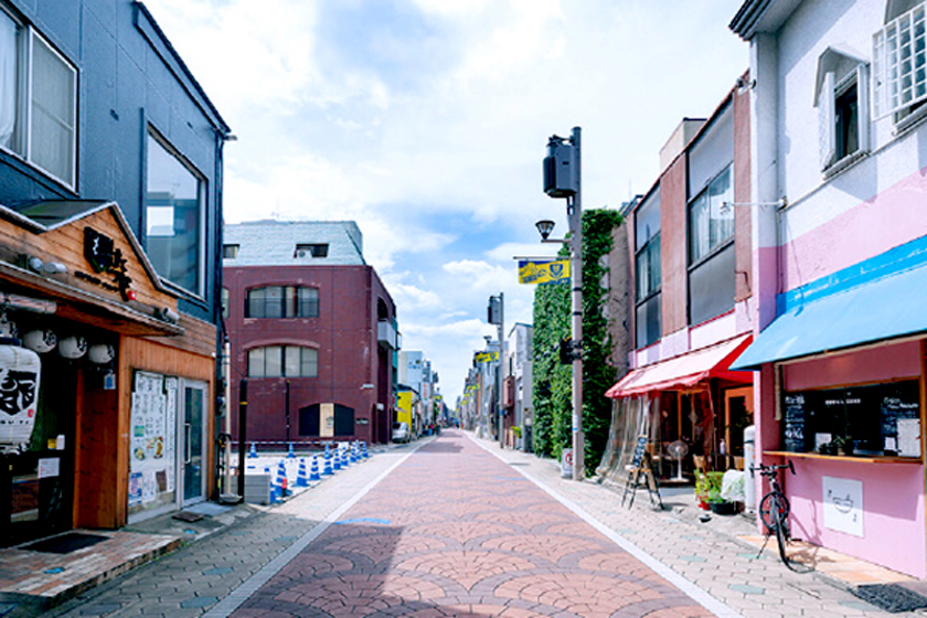 個性的なショップが並び、散策路として楽しめる宇都宮ユニオン通り商店街（徒歩10分）