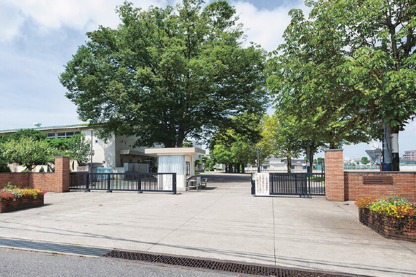 宇都宮大学共同教育学部附属幼稚園・小学校・中学校をはじめ、教育環境も充実