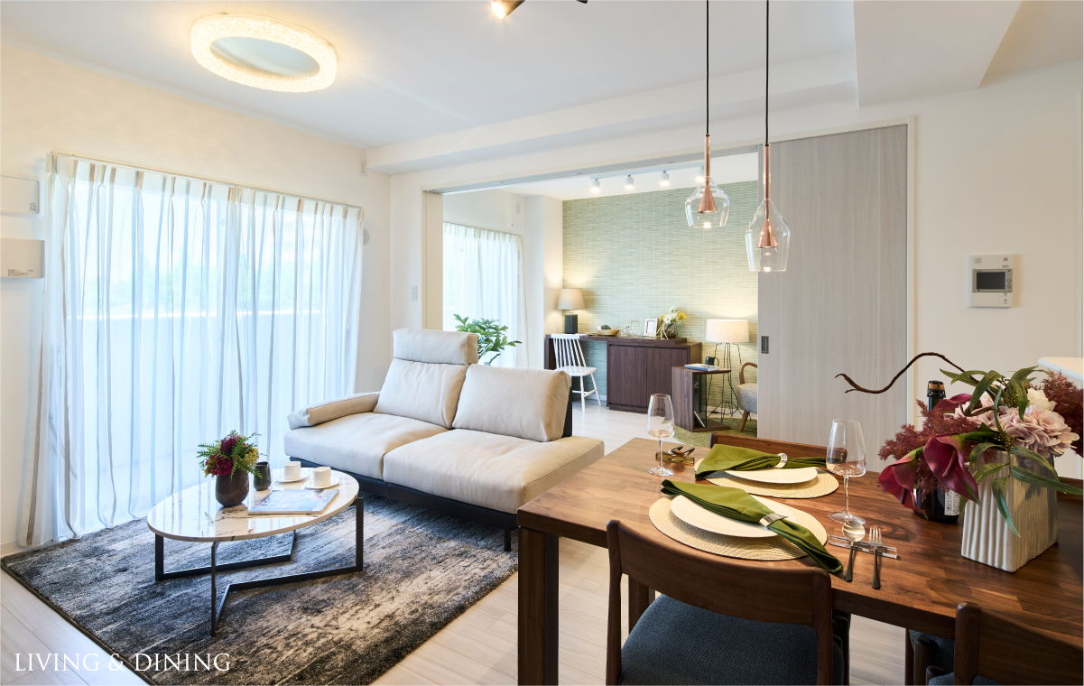 LIVING&DINING